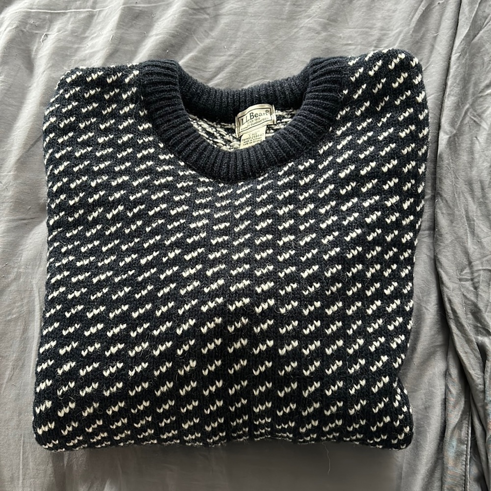 LL Bean classic rag wool crewneck sweater L